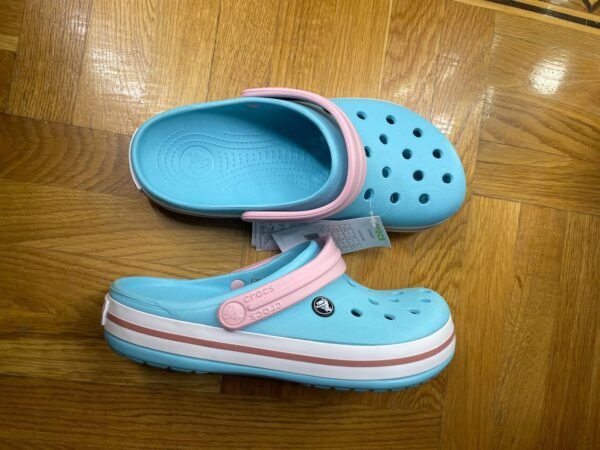 IMG_20220320_220921_031.jpg Crocs PALLETS