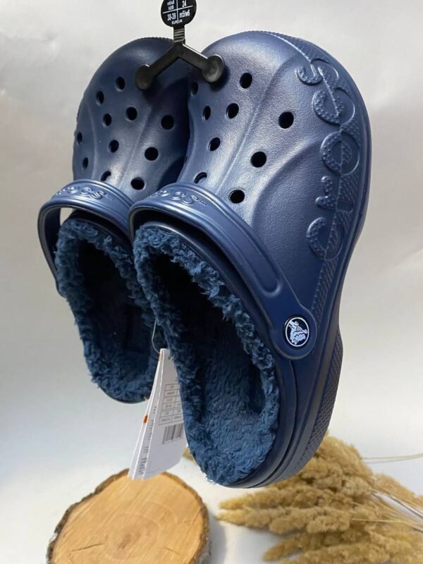 IMG_20220320_220930_551.jpg Crocs PALLETS