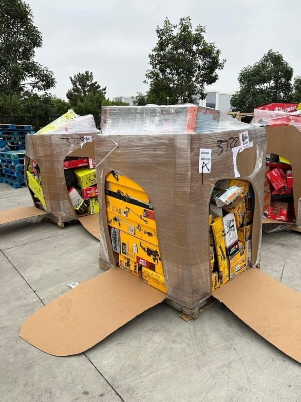 61419.jpg MILWAUKEE DEWALT AND RYOBI TOOL PALLETS